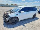 2022 Chrysler Pacifica Hybrid Touring L White vin: 2C4RC1L7XNR199911