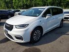 2022 Chrysler Pacifica Hybrid Limited White vin: 2C4RC1S76NR173792