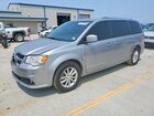 2018 Dodge Grand Caravan Sxt Silver vin: 2C4RDGCG3JR265614