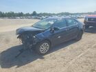 2017 Toyota Corolla Le Синий vin: 2T1BURHE7HC815332