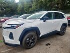 2025 Toyota Rav4 Le White vin: 2T36CRAV6TC013790