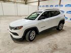 2024 Jeep Compass Latitude White vin: 3C4NJDBN1RT138567