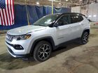 2025 Jeep Compass Limited Silver vin: 3C4NJDCNXST528037