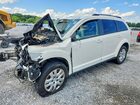 2019 Dodge Journey Se White vin: 3C4PDCAB6KT751243