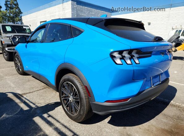 2022 FORD MUSTANG MACH-E SELECT