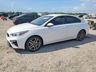 2019 Kia Forte S White vin: 3KPF34AD9KE041490