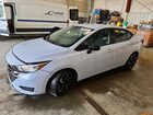 2025 Nissan Versa Sr Серый vin: 3N1CN8FV2SL835445