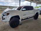 2018 Toyota Tacoma Sr5 V6 Белый vin: 3TMAZ5CN7JM057115