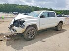2019 Toyota Tacoma Limited White vin: 3TMGZ5AN8KM284022