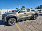 2025 Toyota Tacoma Trd Off-road Tan vin: 3TMLB5JN4SM207229