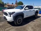 2024 Toyota Tacoma Trd Off-road Hv White vin: 3TYLC5LN4RT003457