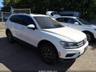2021 Volkswagen Tiguan 2.0t Se/2.0t Se R-line Black/2.0t Sel White vin: 3VV2B7AX3MM110424