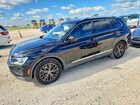 2018 Volkswagen Tiguan Se Black vin: 3VV3B7AX2JM221742