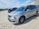 2018 Chrysler Pacifica Touring L Silver vin: 2C4RC1BG3JR233845