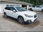 2018 Subaru Outback 2.5i Limited White vin: 4S4BSANC0J3340420