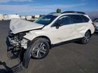 2018 Subaru Outback 2.5i Limited White vin: 4S4BSANC3J3347846