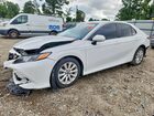 2020 Toyota Camry Le White vin: 4T1C11BK5LU018095