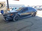 2020 Toyota Camry Se Черный vin: 4T1G11AK2LU944022