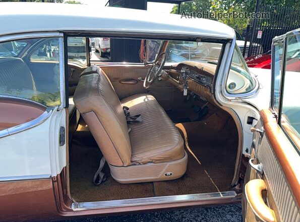 1956 OLDSMOBILE ROCKET 88