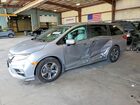 2018 Honda Odyssey Touring Silver vin: 5FNRL6H83JB049658