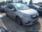 2018 Honda Odyssey Touring Gray vin: 5FNRL6H83JB052107
