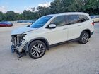 2017 Honda Pilot Touring Белый vin: 5FNYF5H98HB005428