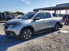 2017 Honda Ridgeline Rtl Silver vin: 5FPYK2F57HB001520