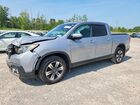 2017 Honda Ridgeline Rtl Silver vin: 5FPYK3F70HB028548