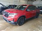 2024 Honda Ridgeline Black Edition Red vin: 5FPYK3F83RB032734