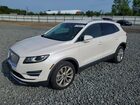 2019 Lincoln Mkc Select White vin: 5LMCJ2C96KUL50835