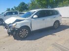 2016 Nissan Pathfinder S White vin: 5N1AR2MN5GC627292