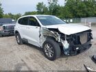 2019 Hyundai Santa Fe Se White vin: 5NMS23AD2KH126126