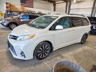 2018 Toyota Sienna Xle Premium 7-passenger White vin: 5TDDZ3DC0JS196789