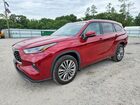 2022 Toyota Highlander Platinum Red vin: 5TDFZRBH3NS212967