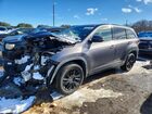 2019 Toyota Highlander Se Gray vin: 5TDJZRFH0KS618236