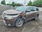 2018 Toyota Highlander Xle Brown vin: 5TDJZRFH1JS902201