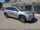 2017 Toyota Highlander Xle Silver vin: 5TDJZRFH7HS362671