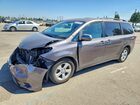 2017 Toyota Sienna Le Серый vin: 5TDKZ3DC4HS784261