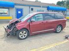 2018 Toyota Sienna Le Burgundy vin: 5TDKZ3DCXJS927302