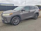 2018 Toyota Highlander Xle Gray vin: 5TDKZRFH1JS543095