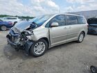 2017 Toyota Sienna Xle 8-passenger Gold vin: 5TDYZ3DC3HS858313