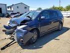 2019 Toyota Sienna Xle 8-passenger Blue vin: 5TDYZ3DC3KS016501