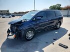 2018 Toyota Sienna Xle 8-passenger Blue vin: 5TDYZ3DC5JS905881