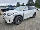 2017 Toyota Highlander Le Белый vin: 5TDZARFH8HS025629