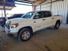 2021 Toyota Tundra Crewmax Sr5 White vin: 5TFEY5F13MX288041