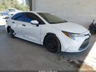 2020 Toyota Corolla Le White vin: 5YFEPRAE1LP105463