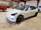 2021 Tesla Model Y Белый vin: 5YJYGAEE2MF136615