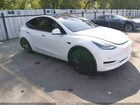 2021 Tesla Model Y Long Range Dual Motor All-wheel Drive White vin: 5YJYGDEE8MF273012