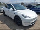 2021 Tesla Model Y Long Range Dual Motor All-wheel Drive White vin: 5YJYGDEE9MF212364