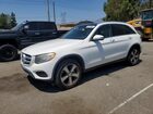 2017 Mercedes-benz Glc 300 White vin: WDC0G4JB6HF165041